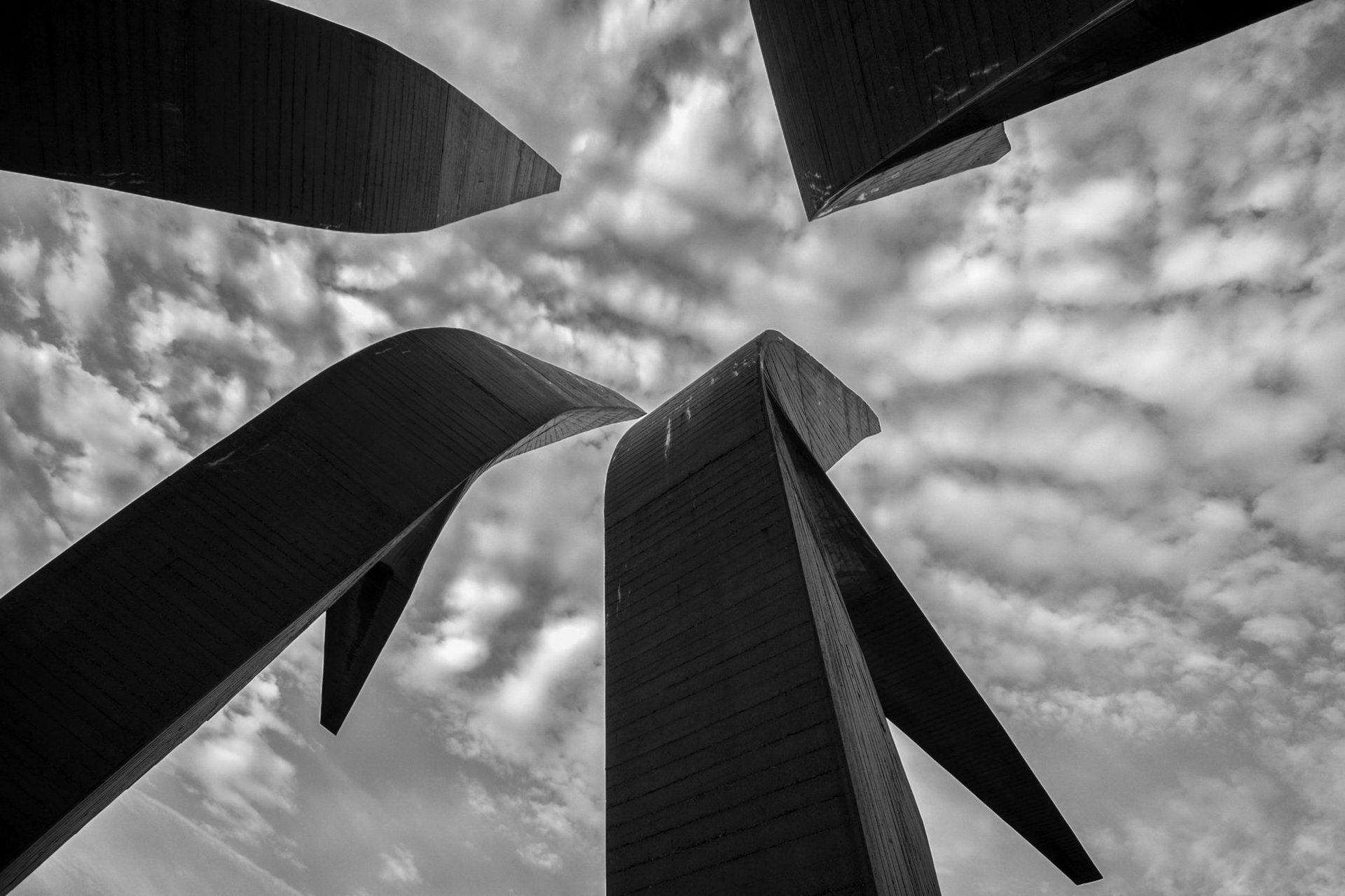 Kosmaj, Spomenik Kosmajskom partizanskom odredu